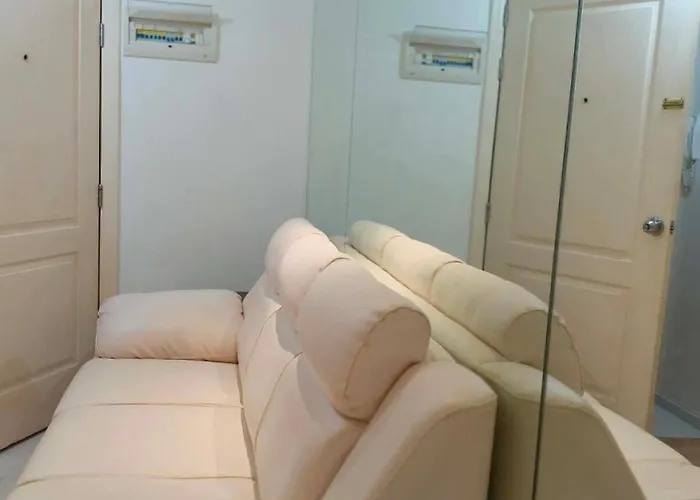 2br Family 6pax 1kid Azure Urban Aparthotel