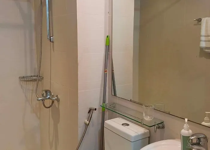 2br Family 6pax 1kid Azure Urban Manila